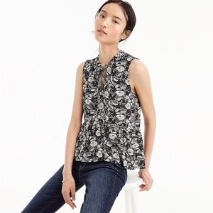 NWT Ruffle-trimmed tie-front top in floral, Medium